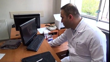 Burun Kemiği Eğriliği Tedavisi Sadece Cerrahidir'