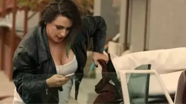 Oyuncu Esra Dermancıoğlu: Az Konuşan Erkekten Etkilenirim