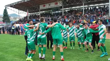 Salihli Belediyespor Play-out Biletini Kaptı