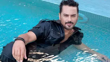 Şarkıcı Emre Altuğ, 'İşte Benim Stilim' Yarışmacısını Markajına Aldı