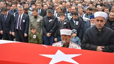 Afganistan'da Kalp Krizinden Ölen Astsubay, Memleketi Aksaray'da Defnedildi