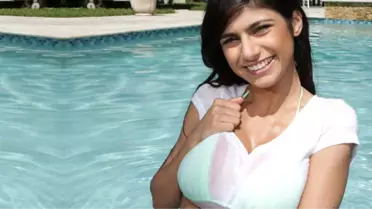 +18'lik Filmlerin İranlı Yıldızı Mia Khalifa, Ünlü Futbolcuyu İfşa Etti