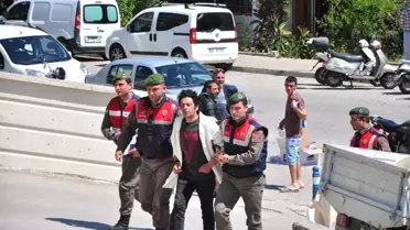 Ünlü Oyuncu Selim Erdoğan Adliyeye Sevk Edildi