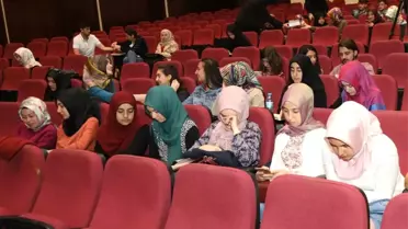 Erü'de 'Yaşama Sevinci' Konulu Konferans Düzenlendi