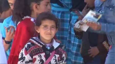 Eruhlu Çocuklar İlk Kez Kaydırağa Bindi