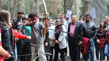 Muder, Yabancı Öğrencilere Ata Sporunu Tanıttı