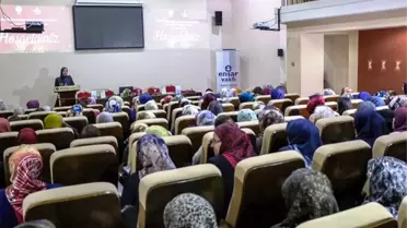 Üsküp'te 'Kadın ve Ailenin Önemi' Konferansı