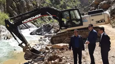 Selden Zarar Gören Yollar Onarılıyor
