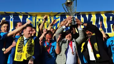 Ankaragücü Şampiyonluk Kupasını Aldı