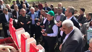 Pınarbaşı'nda Pancar Tohumları Toprakla Buluştu