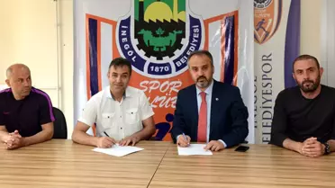 İnegöl Belediyespor, Zoroğlu'nun Sözleşmesini Uzattı