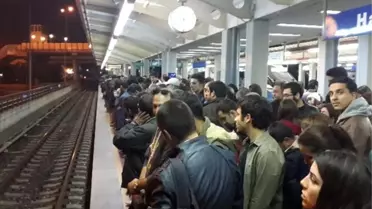 Tokyo Metrosu Kuzey Kore Tedbirinden Vazgeçti