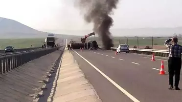 Kütahya'da 2 Tır Çarpıştı: 1 Yaralı