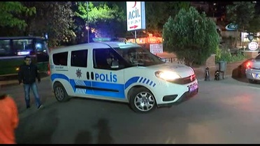 Uyusturucu Satıcısı Satmak İçin Taşıdıgı Haplardan Kullanınca Yakayı Ele Verdi