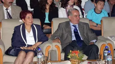 Cinnet Getiren Damat Adayı Emekli Vali ile 5 Kişiyi Öldürüp İntihar Etti