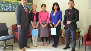 İvrindi'de Başarılı Öğrencilere Ödül