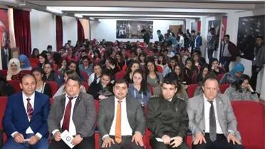 Bağımlılıkla Mücadele Komisyonu Lisede Toplandı