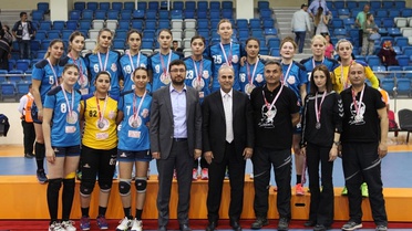 Kadınlar Hentbolda Türkiye Kupası Yenimahalle'nin