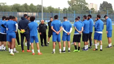 Adana Demirspor Çalışmalarını Sürdürüyor