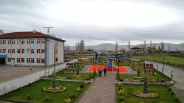 Bünyan Belediyesi Akmescit'te Yatırımlara Devam Ediyor