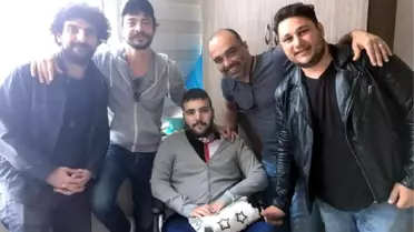 Kardeş Payı' Ekibinden Maganda Kurşunuyla Felç Olan Gence Ziyaret