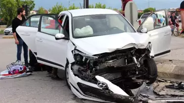 Kocaeli'de Trafik Kazası: 1'i Çocuk 6 Yaralı