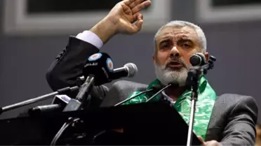 Katar Emiri Yeni Hamas Lideri Heniyye'yi Tebrik Etti
