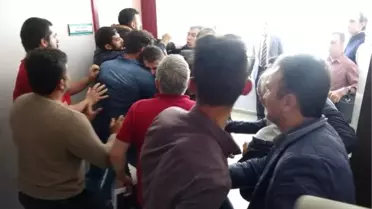 Rize'de Hes Bilgilendirme Toplantısında Gerginlik