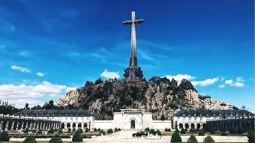 İspanya'da Meclis Franco'nun Kemiklerinin Naklini Oylayacak