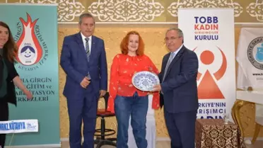 Psikolog-Yazar İlknur Peder: Hayata Umutlu Bakıp, Mücadele Etmeliyiz