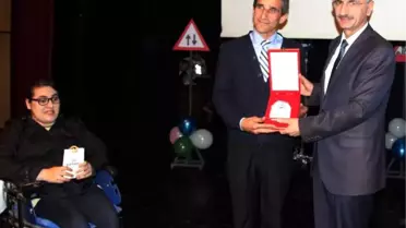 Rize'de Engelli Kız İçin Seferber Oldu, 'Yılın Şoförü' Seçildi