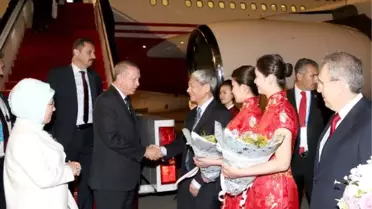 Cumhurbaşkanı Erdoğan, Pekin'e İndi