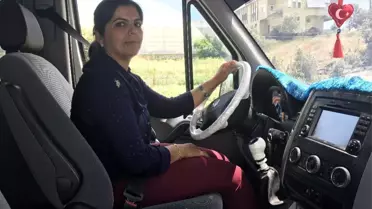 Anne Servis Şoförü, Öğrencilerin de Annesi Oldu