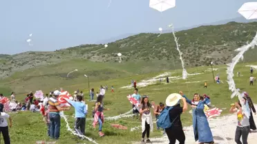 Gökyüzü Şenlendi