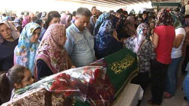 Anneler Günü'nde Kahreden Cenaze Töreni