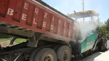 Asfalt ve Kaldırım Yenileme Çalışmaları Devam Ediyor