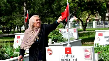 Dünyanın En Büyük Acısı! Anneler Günü'nü Şehitlikte Kutladılar