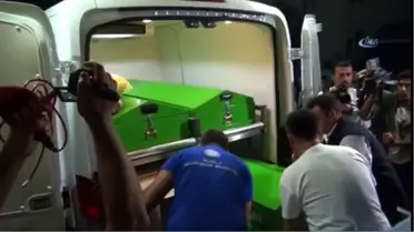 Anneler Günü'nde Kahreden Cenaze Töreni