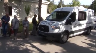 Anneler Gününde Annelere Kahreden Cenaze Töreni