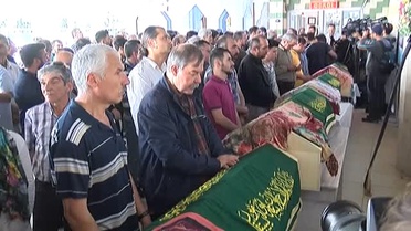 Anneler Gününde Annelerin Cenazeleri Kalktı