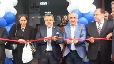 Ensar Vakfı'ndan Öğrenciler Yararına Kermes