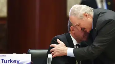 Erdoğan ve Lukaşenko Arasında Samimi Konuşma