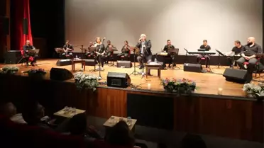 Eserler Anneler İçin Söylendi