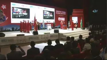 Başbakan Yardımcısı Kurtulmuş, Türkiye'de Eğitim Gören Yabancı Öğrencilere Seslendi