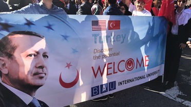 Cumhurbaşkanı Erdoğan'ı, ABD'de Bau International University Öğrencileri de Karşıladı