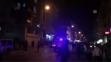 Sultangazi'deki Cinayet - Izinsiz Yürüyüş Yapan Gruba Polis Müdahale Etti