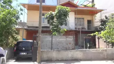 Tarsus Eski Bakan Enis Öksüz'ün Kardeşini, Kiracısı Öldürdü