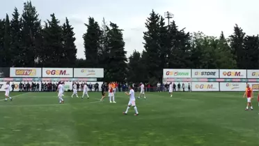 Efsaneler UEFA Kupasının Yıl Dönümünde Maç Yaptı