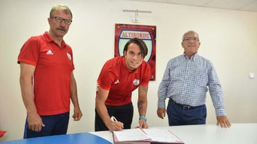 Altınordu Erce'nin Sözleşmesini Uzattı