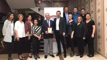Eczacılardan Kemal Demir'e Teşekkür